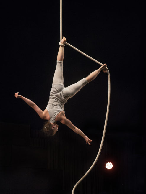 Foto: Jonathan Agami (Stina Otterstrom - Taken at DOCH closing acts 2016)