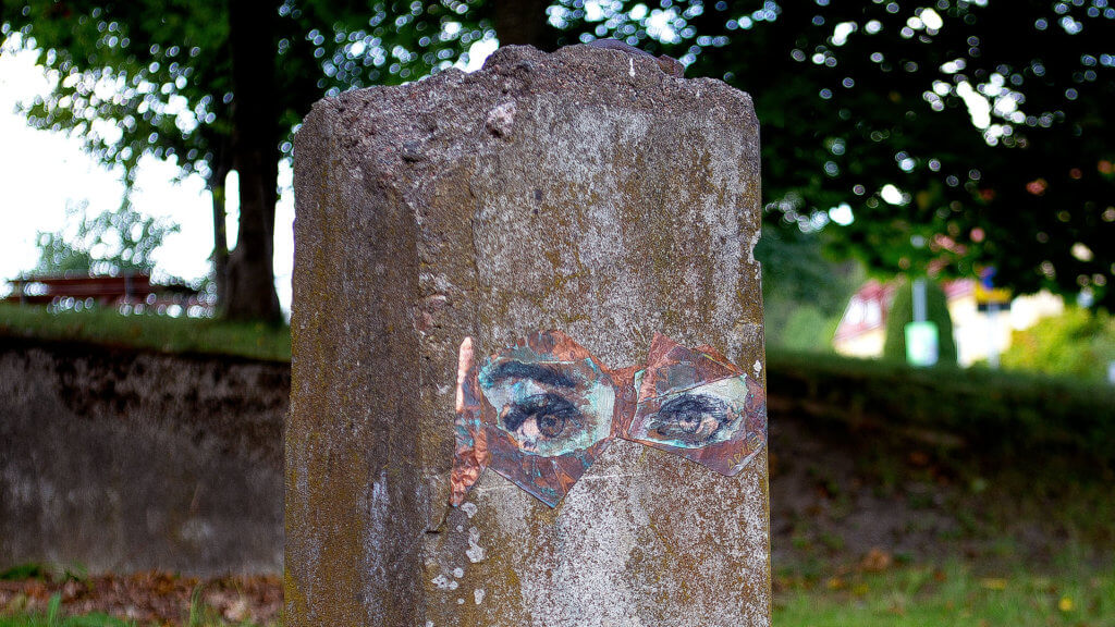 Urban art by Adine.